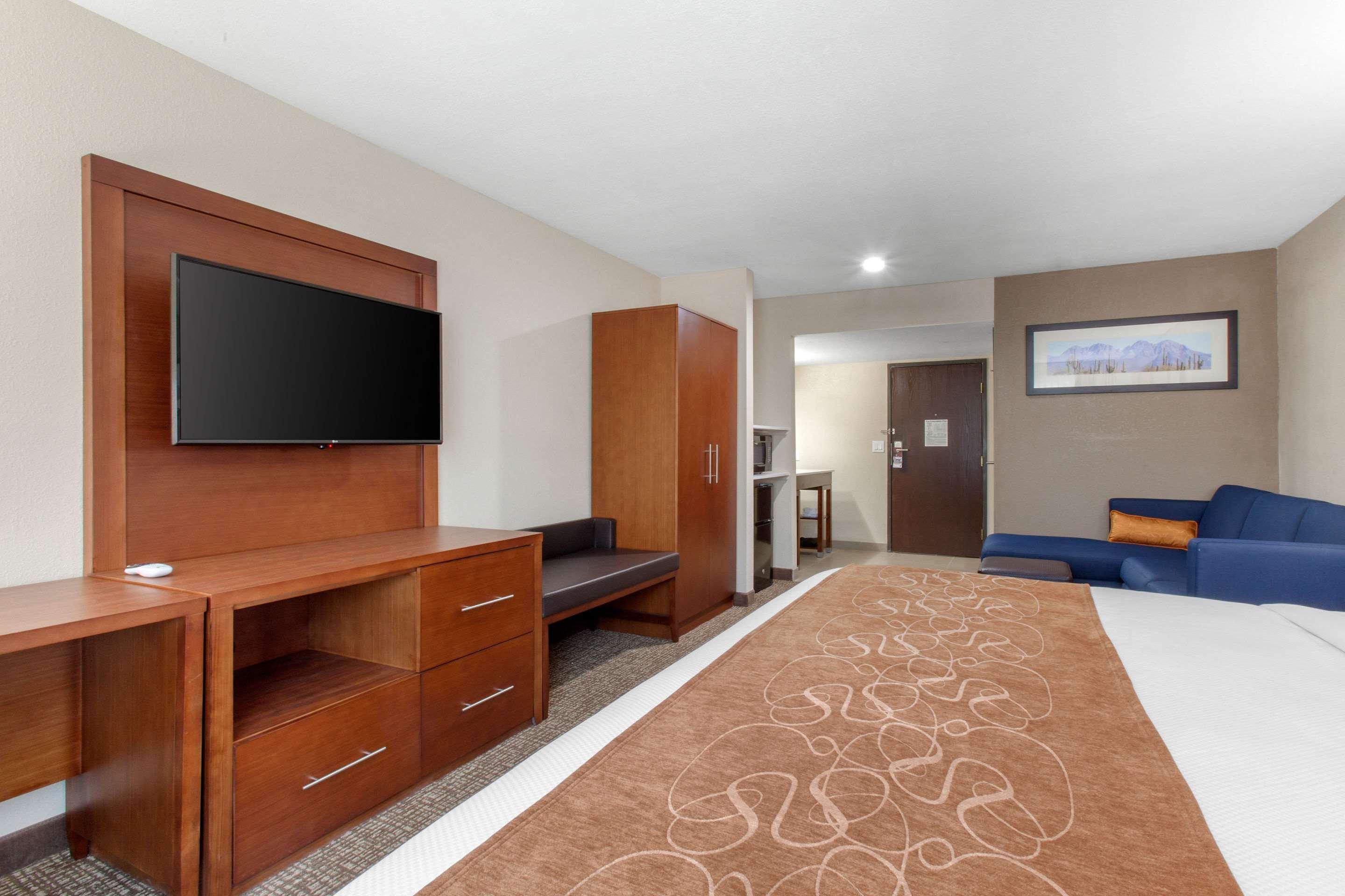 Comfort Inn & Suites Pinetop Show Low Lakeside Экстерьер фото