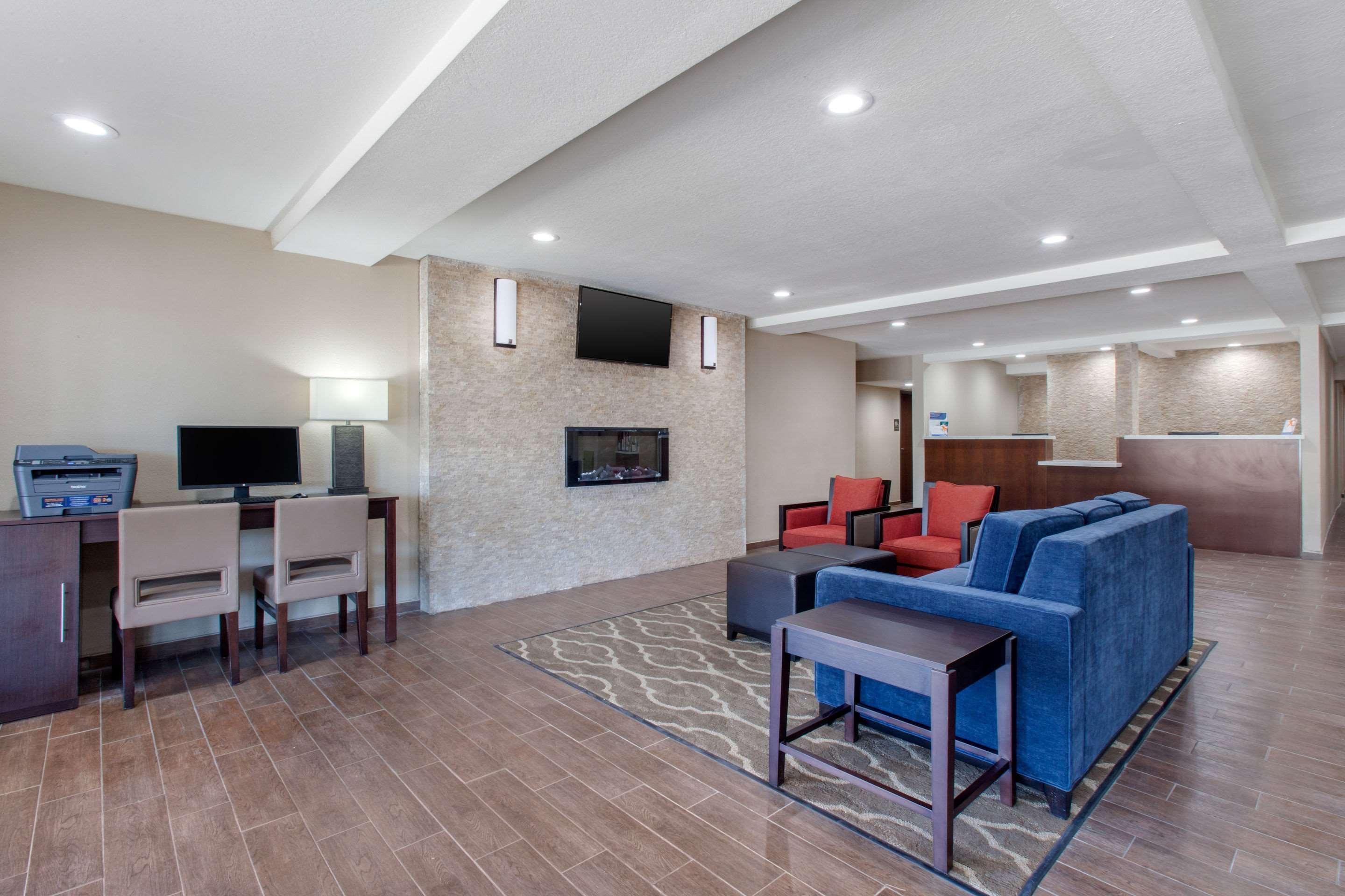 Comfort Inn & Suites Pinetop Show Low Lakeside Экстерьер фото